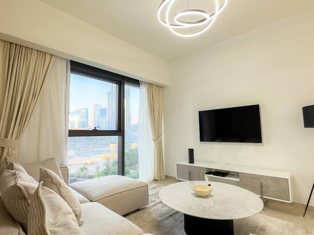Дубай: Mh - Act One Act Two - Down Town - 2bhk - Ref501