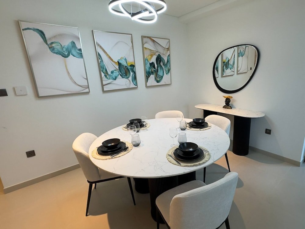 Дубай: Mh-act One Act Two-2bhk-ref401