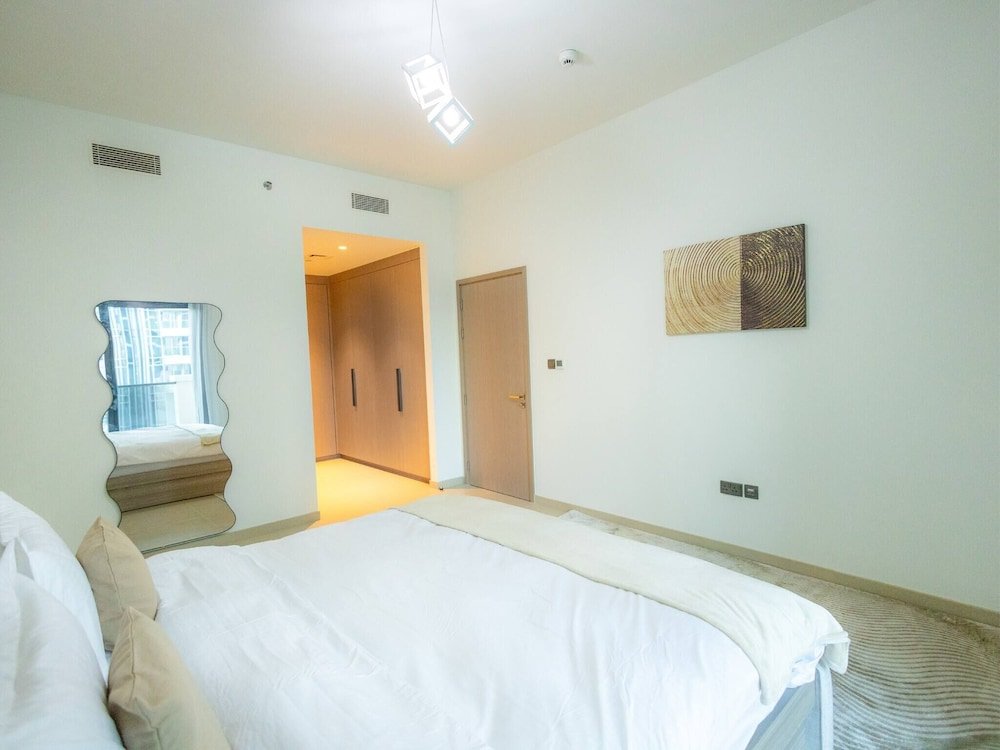 Дубай: Mh-act One Act Two-2bhk-ref401