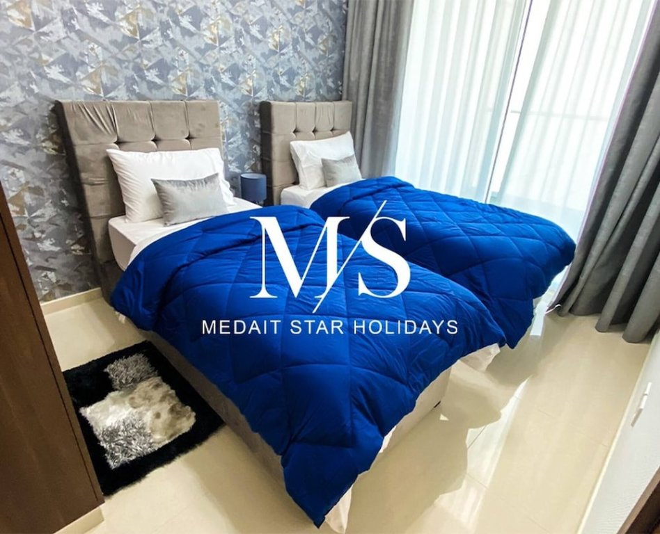 Дубай: Mh - 2 Bhk With Burj Khalifa View - Ref2604