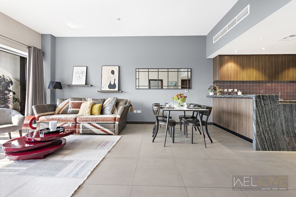 Дубай: WelHome - Greenery Beautiful Apartment Onyx Tower 2
