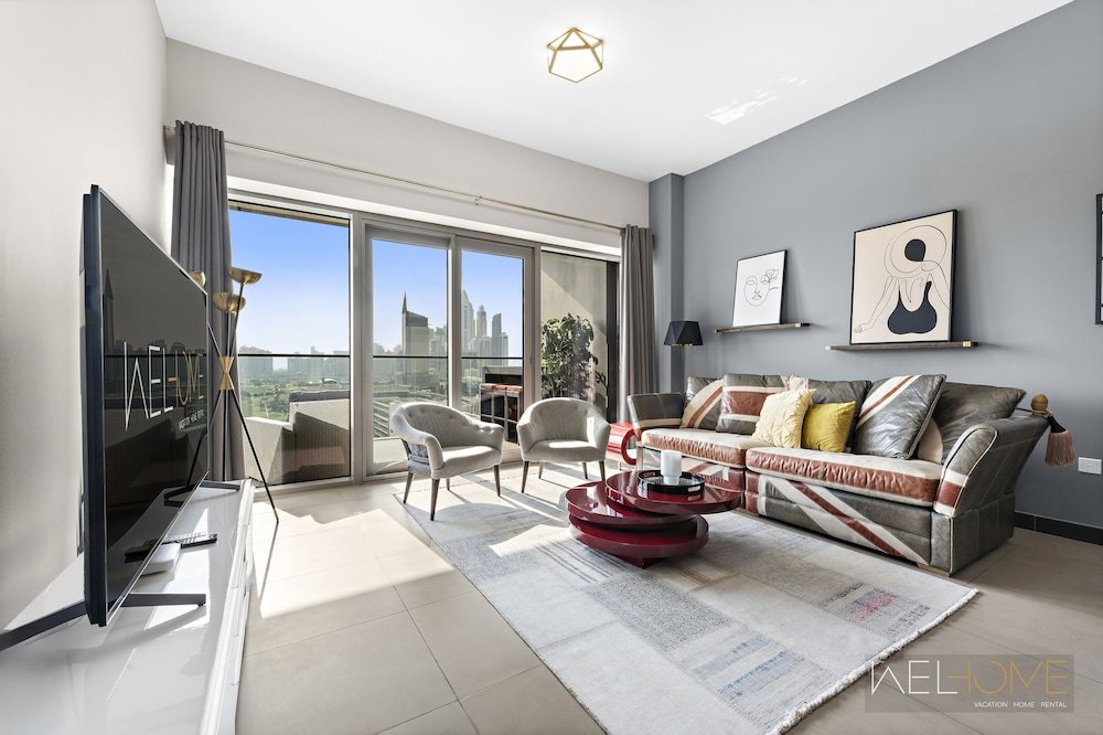 Дубай: WelHome - Greenery Beautiful Apartment Onyx Tower 2