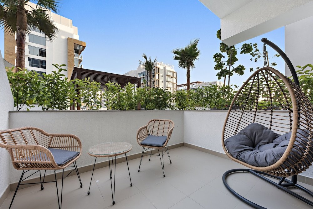 Дубай: WelHome - Your Dubai Getaway: Cozy Studio at Azizi Rivera 4