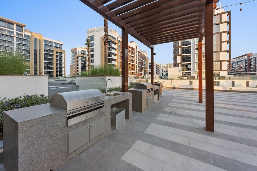 Дубай: WelHome - Your Dubai Getaway: Cozy Studio at Azizi Rivera 4