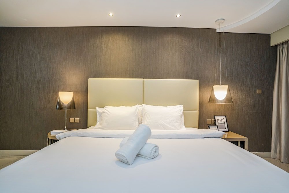 Дубай: Tanin - Luxurious 2BR Apartment in DAMAC Paramount