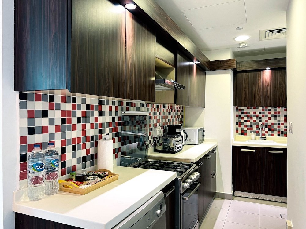 Дубай: SuperHost - Peaceful 1BR Apt With Balcony in Front of the Sea