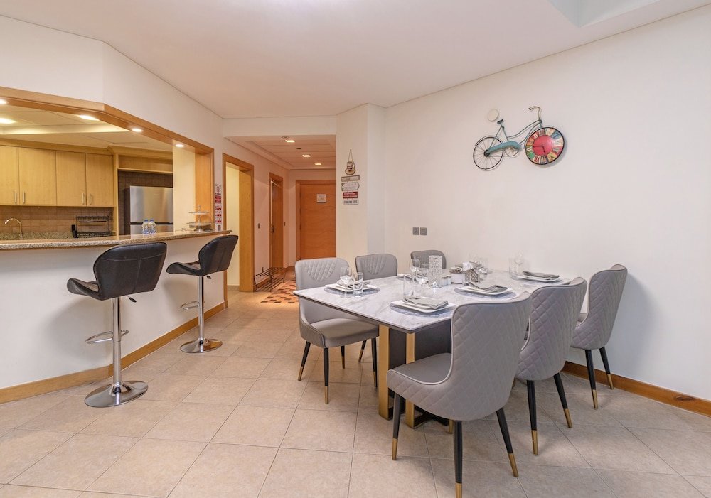 Дубай: SuperHost - Large Familiar 3BR Apartment in Palm Jumeirah
