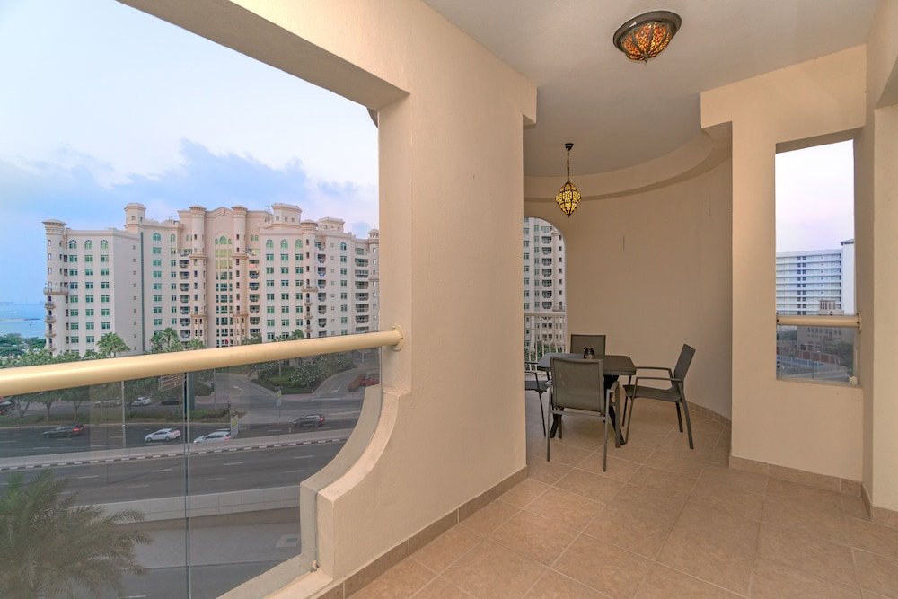 Дубай: SuperHost - Large Familiar 3BR Apartment in Palm Jumeirah
