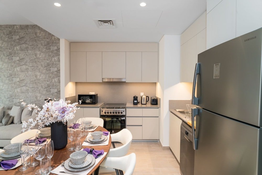 Дубай: Nasma Holiday Homes - Breeze at Creek Beach