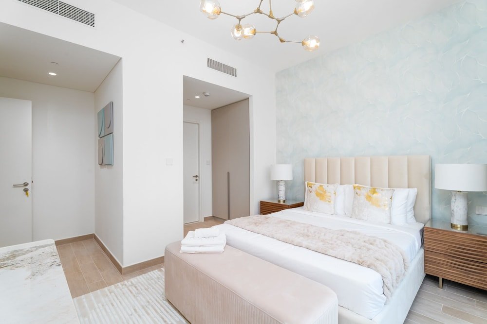 Дубай: Nasma Holiday Homes - Breeze at Creek Beach