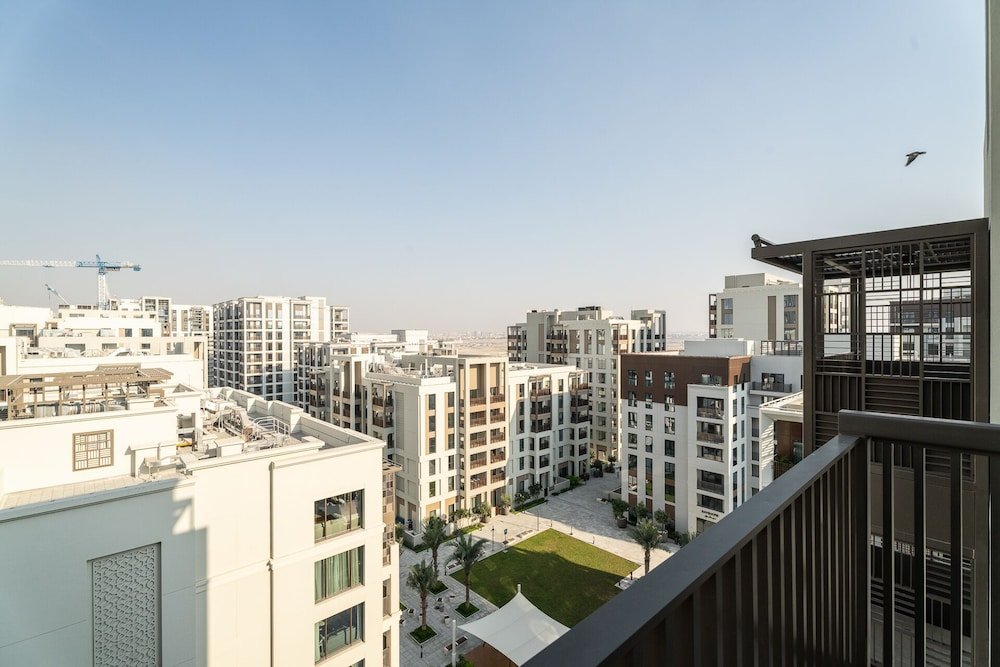 Дубай: Nasma Holiday Homes - Breeze at Creek Beach
