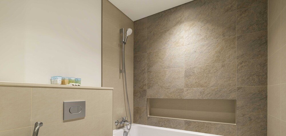 Дубай: LUX The Downtown Zabeel View Suite 2