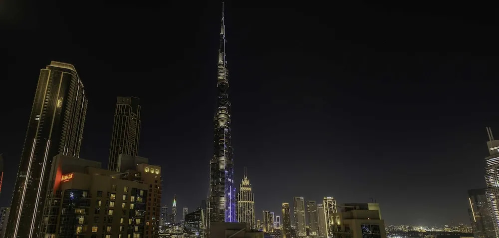 Дубай: LUX The Burj Khalifa Fountain View Suite