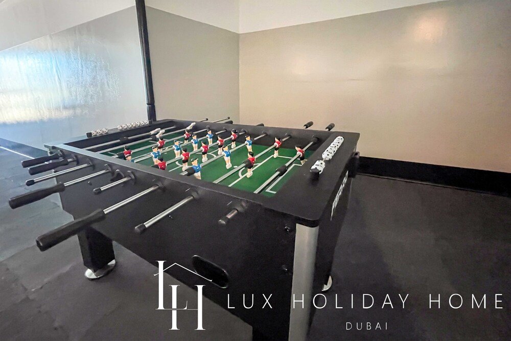 Дубай: LUX The Marina Sea View Suite 2