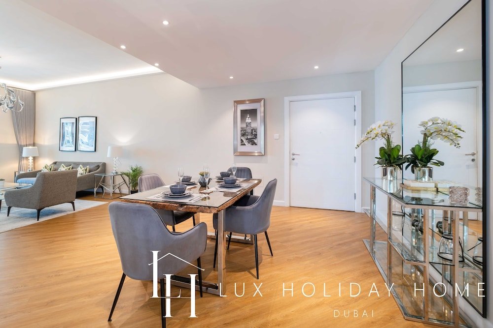 Дубай: LUX The Marina Sea View Suite 2