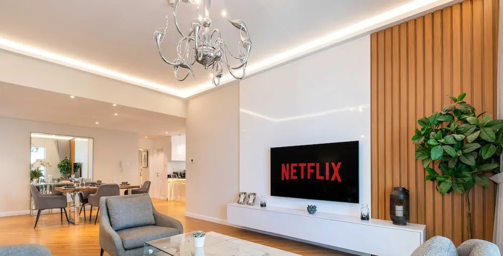Дубай: LUX The Marina Sea View Suite 2