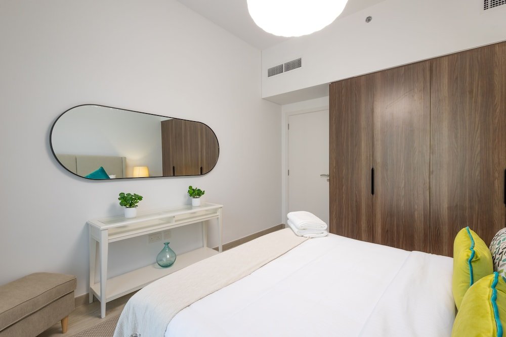 Дубай: SuperHost - Urban Elegance 2BR in Asayel 2 Near Burj Al Arab