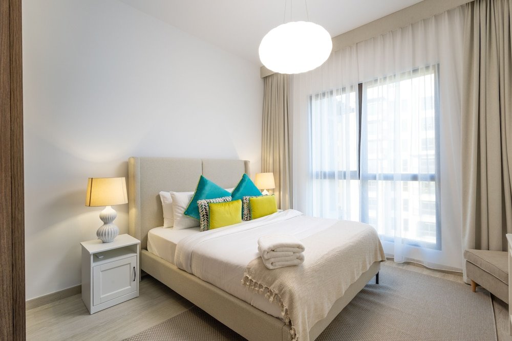 Дубай: SuperHost - Urban Elegance 2BR in Asayel 2 Near Burj Al Arab