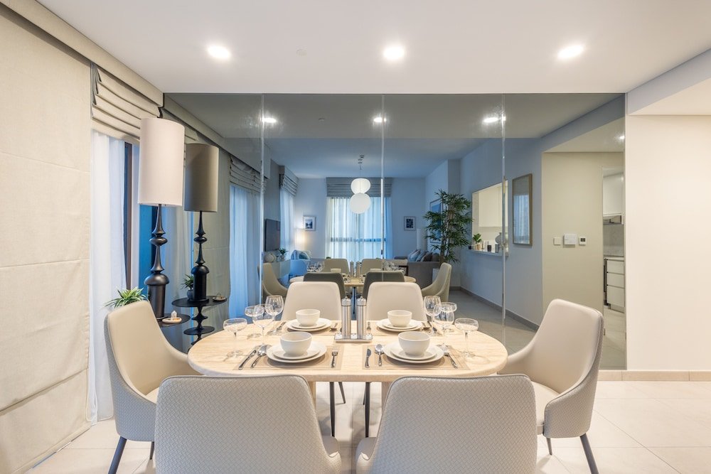 Дубай: SuperHost - Urban Elegance 2BR in Asayel 2 Near Burj Al Arab