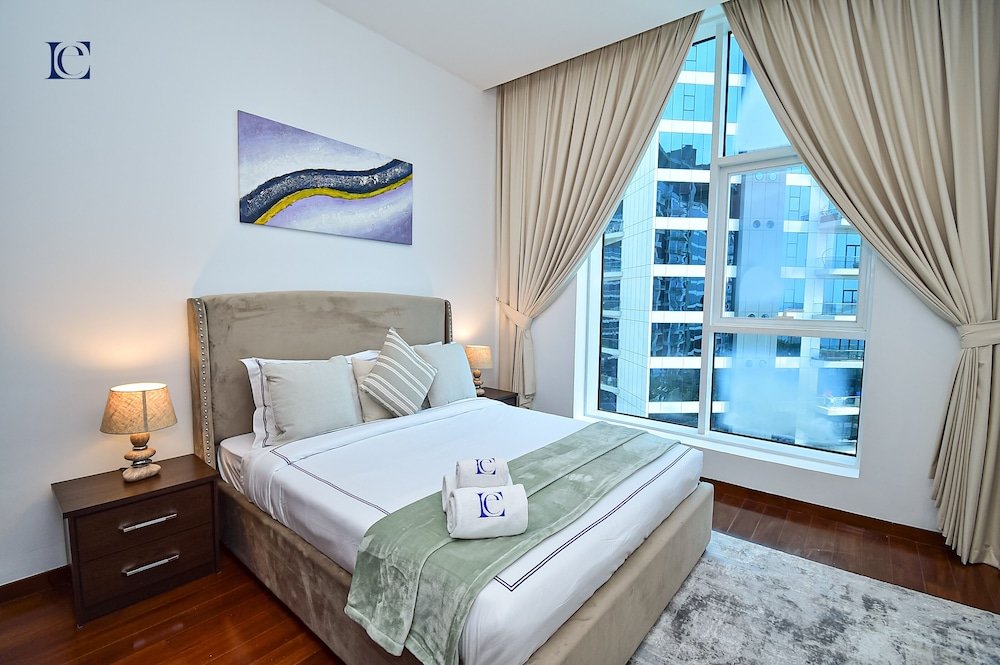 Дубай: Premium 3BR Partial Sea View OCEANA