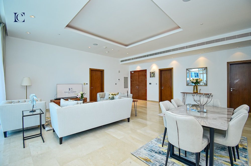 Дубай: Premium 3BR Partial Sea View OCEANA