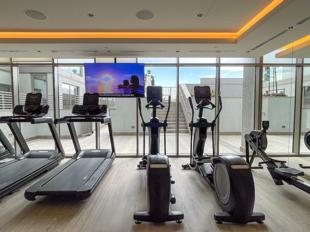 Дубай: Maison Privee - Modern & Chic Retreat 10min from Downtown Dubai