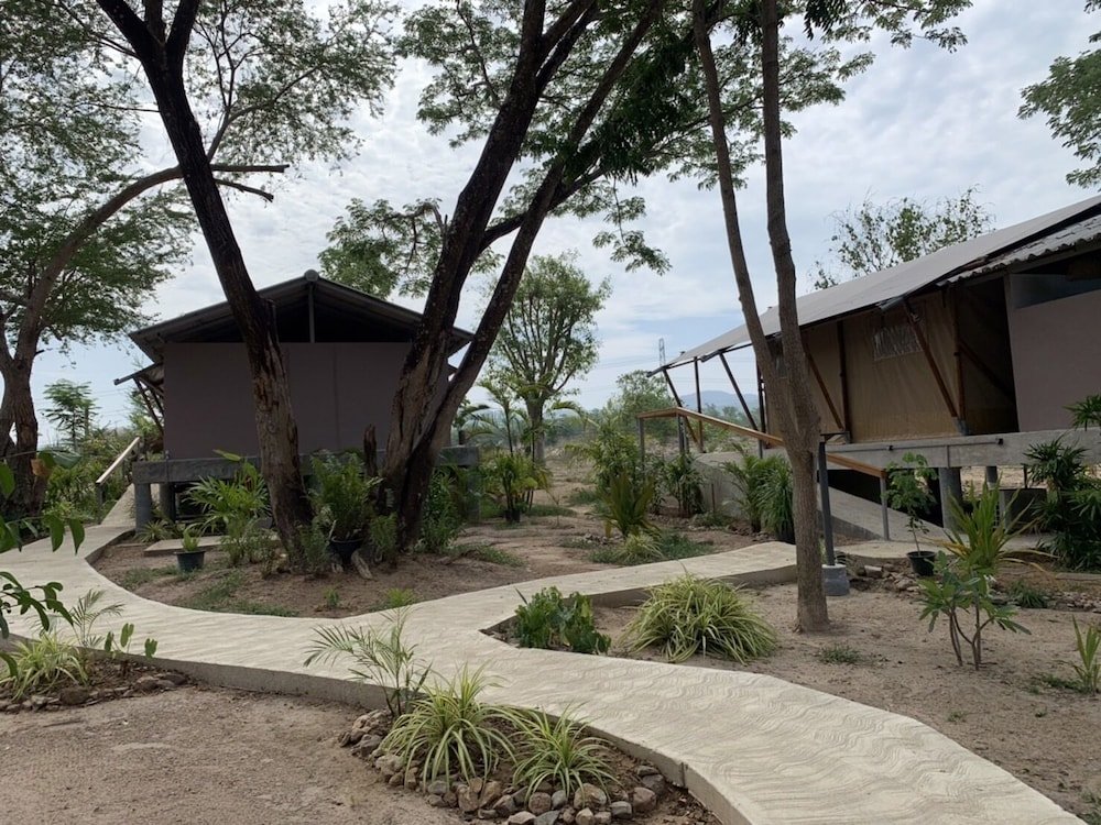 Тха-Май-Руак: Elephant View Camp