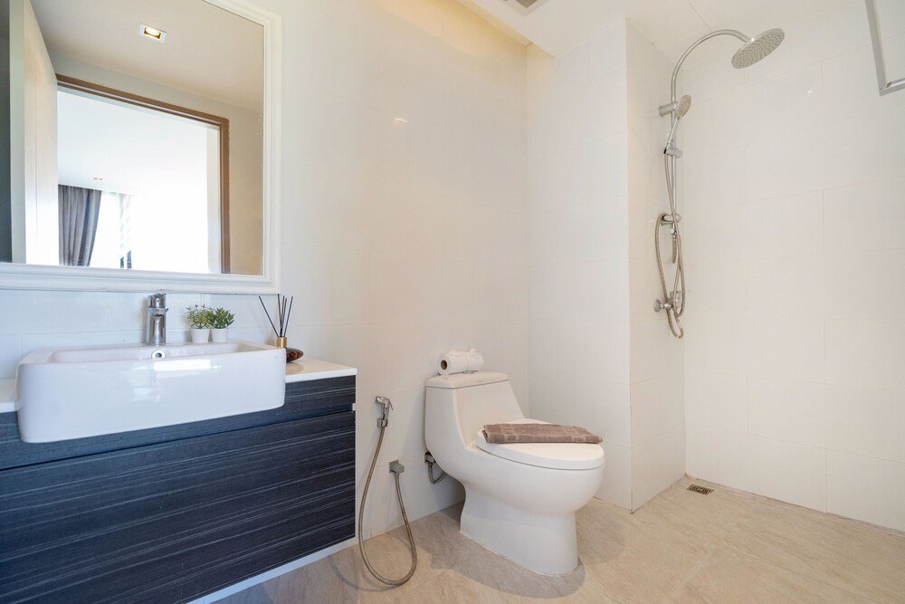 Пхукет: Condo Viva Patong A703 Freedom Beach
