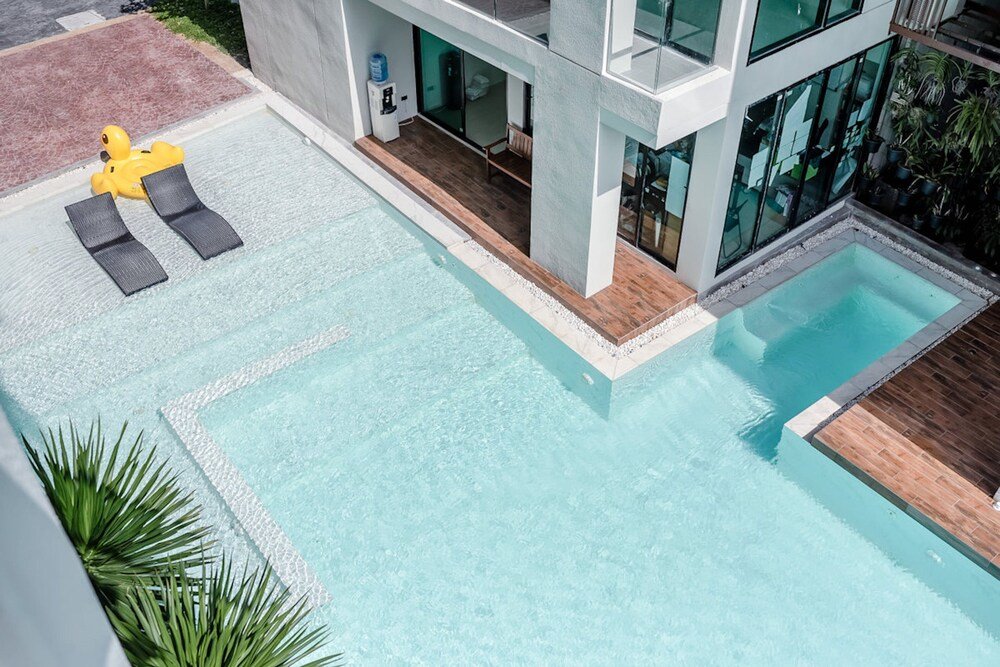 Пхукет: Condo Viva Patong A703 Freedom Beach