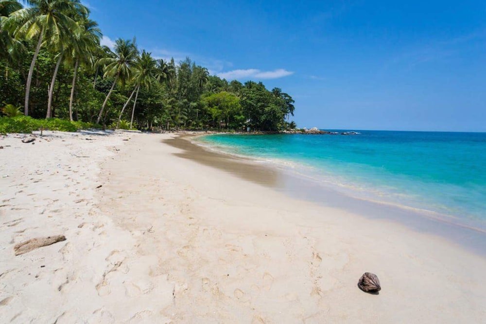 Пхукет: Condo Viva Patong A703 Freedom Beach