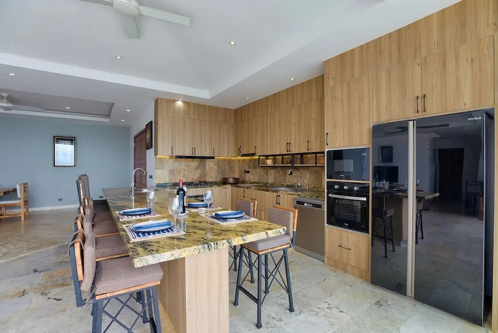 Самуи: Stunning 5 Bed Pool Villa - KBR8