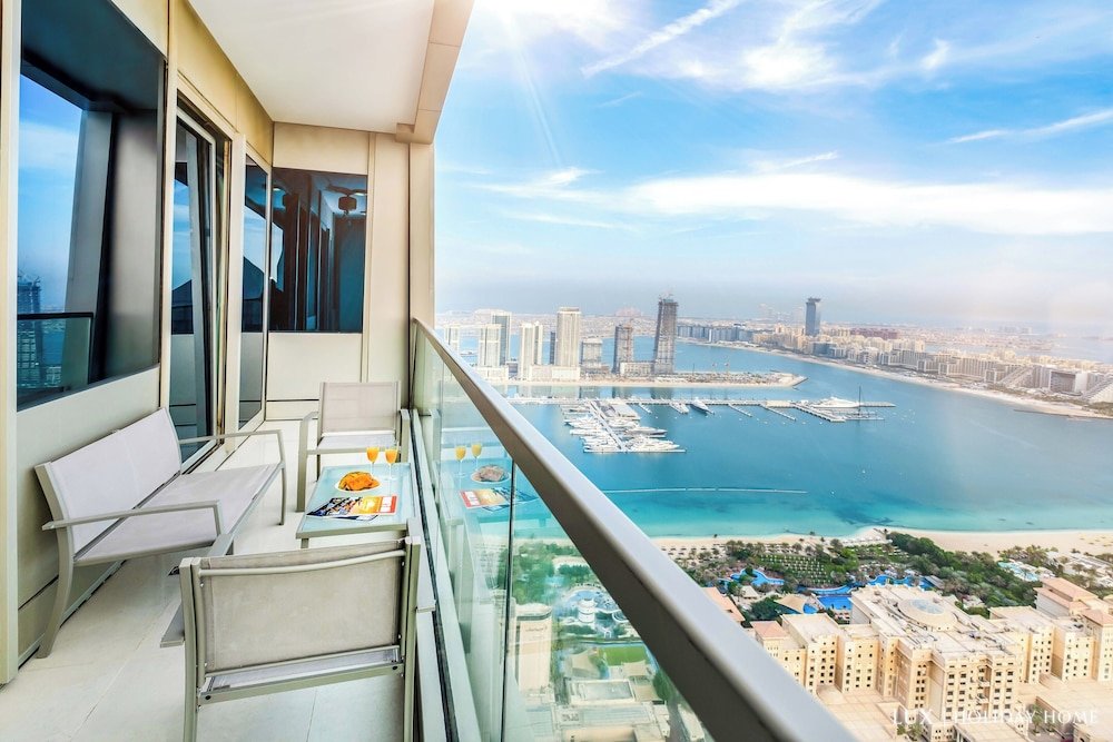 Дубай: Lux  The Ocean View Suite