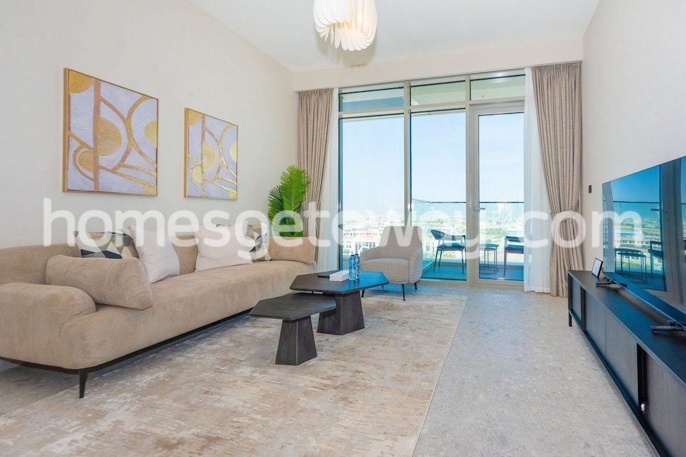 Дубай: HomesGetaway-Golf Suites Dubai Hills 1BR