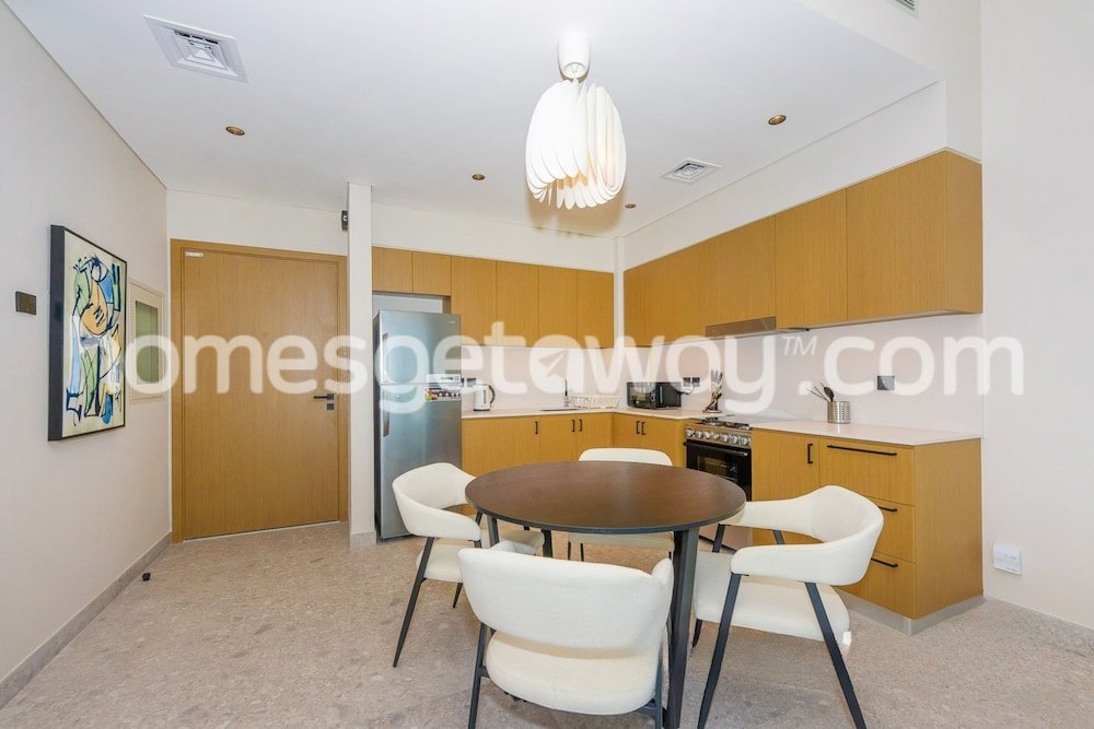 Дубай: HomesGetaway-Golf Suites Dubai Hills 1BR