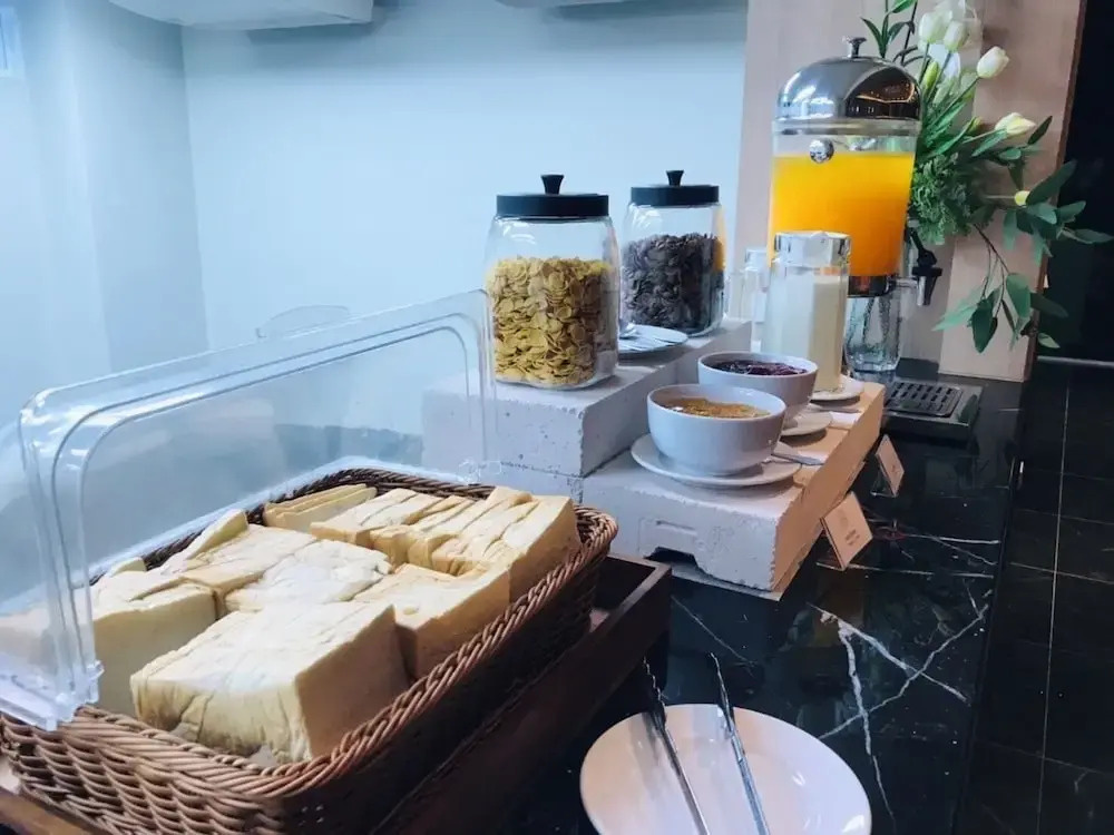 Пхитсанулок: Mayflower Grande Suite Hotel