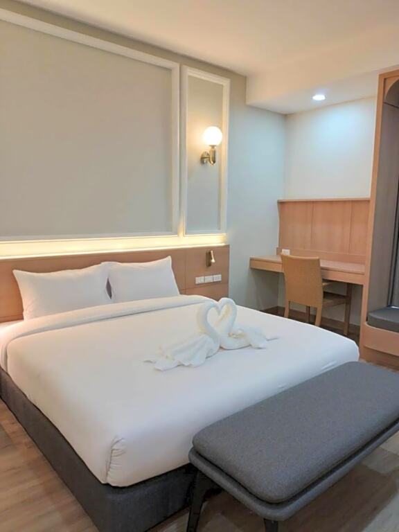 Пхитсанулок: Mayflower Grande Suite Hotel