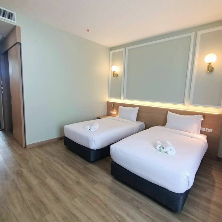 Пхитсанулок: Mayflower Grande Suite Hotel