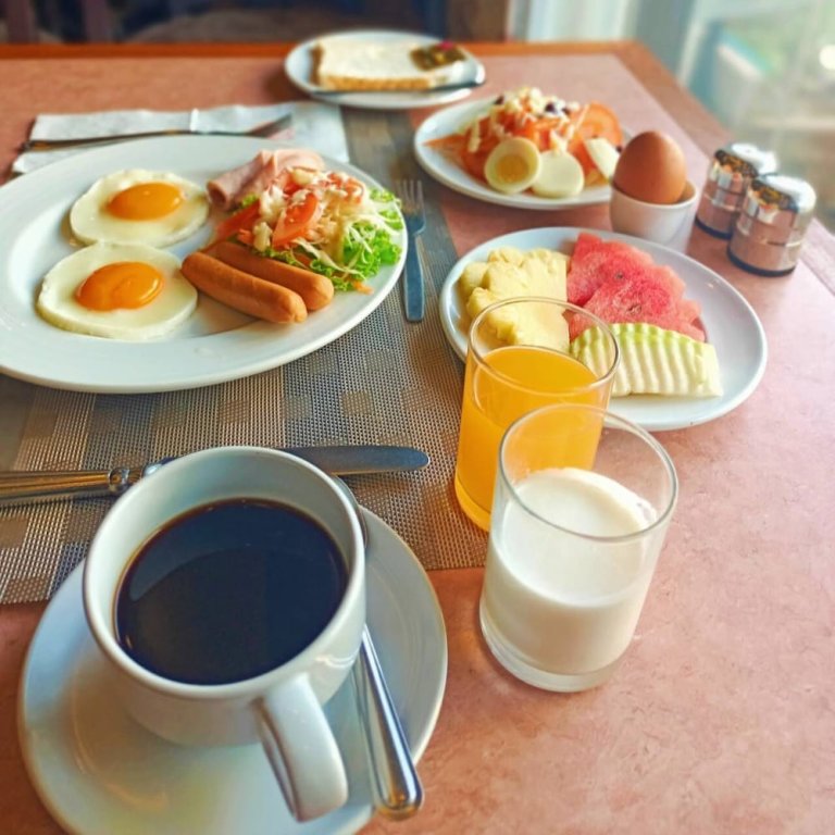 Пхитсанулок: Mayflower Grande Suite Hotel