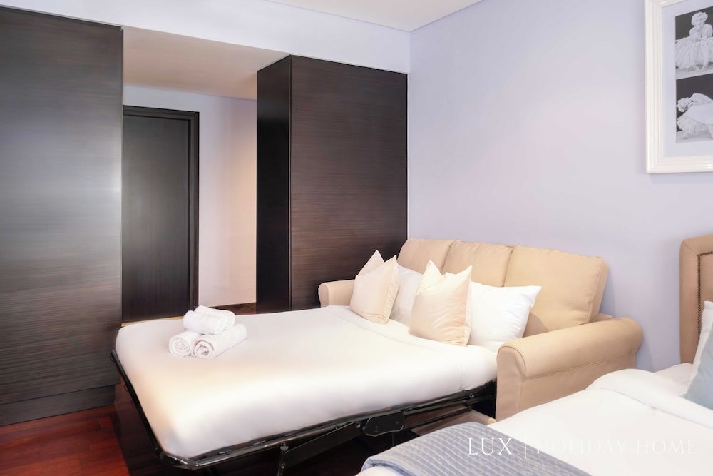 Дубай: LUX The Anantara Residence Suite