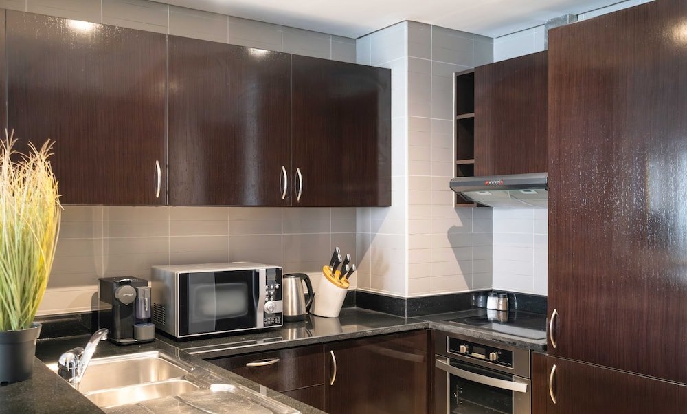 Дубай: LUX The Anantara Residence Suite