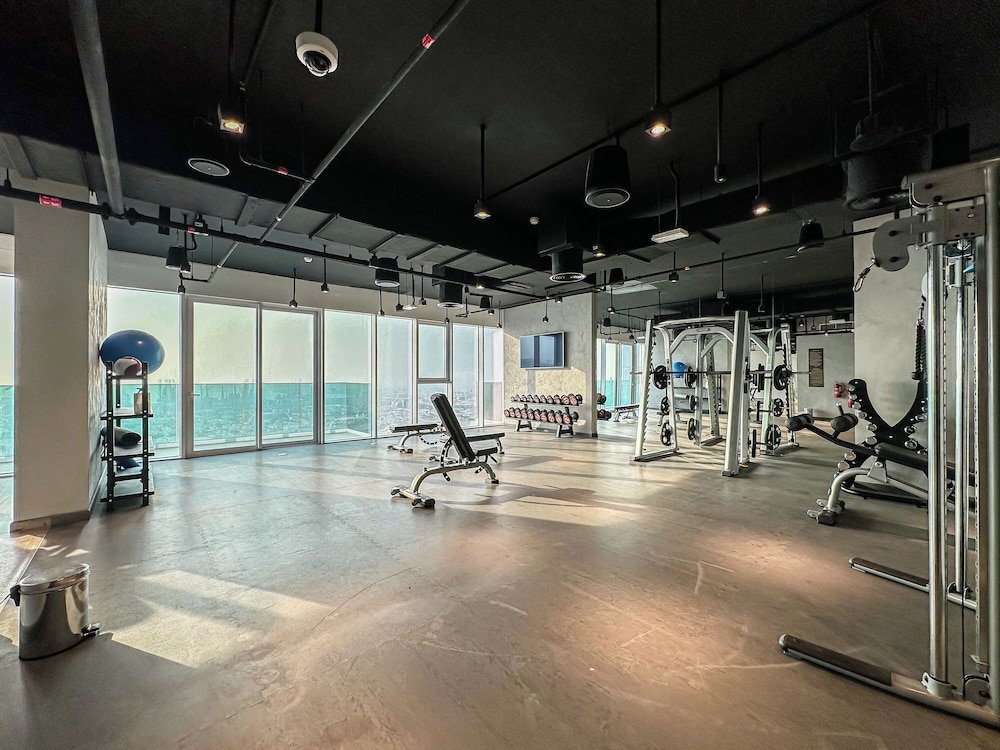 Дубай: Marco Polo - Furnished 1BR With Skyline Views Near Zabeel Park