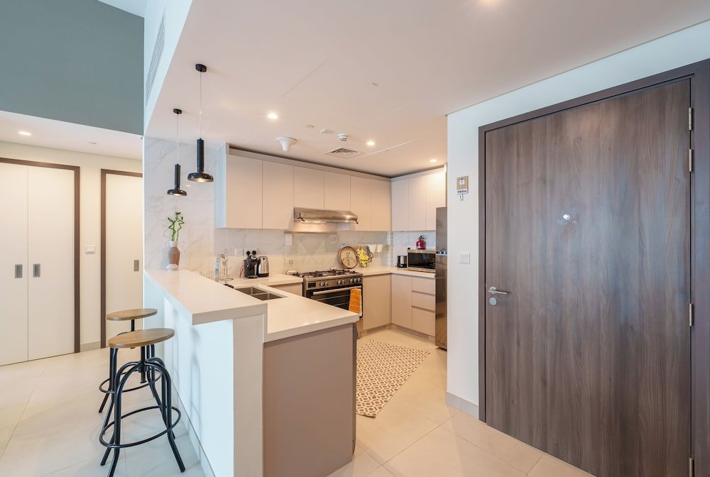 Дубай: Marco Polo - Furnished 1BR With Skyline Views Near Zabeel Park