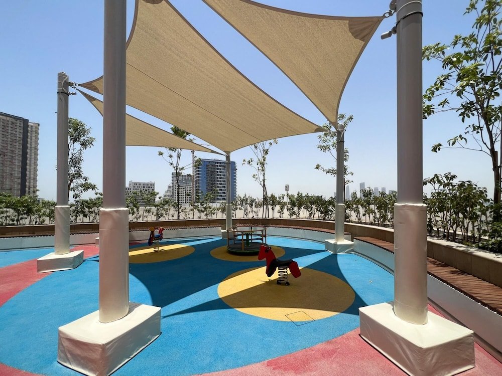 Дубай: Cozy Convenient 1BR Haven in Al Jaddaf