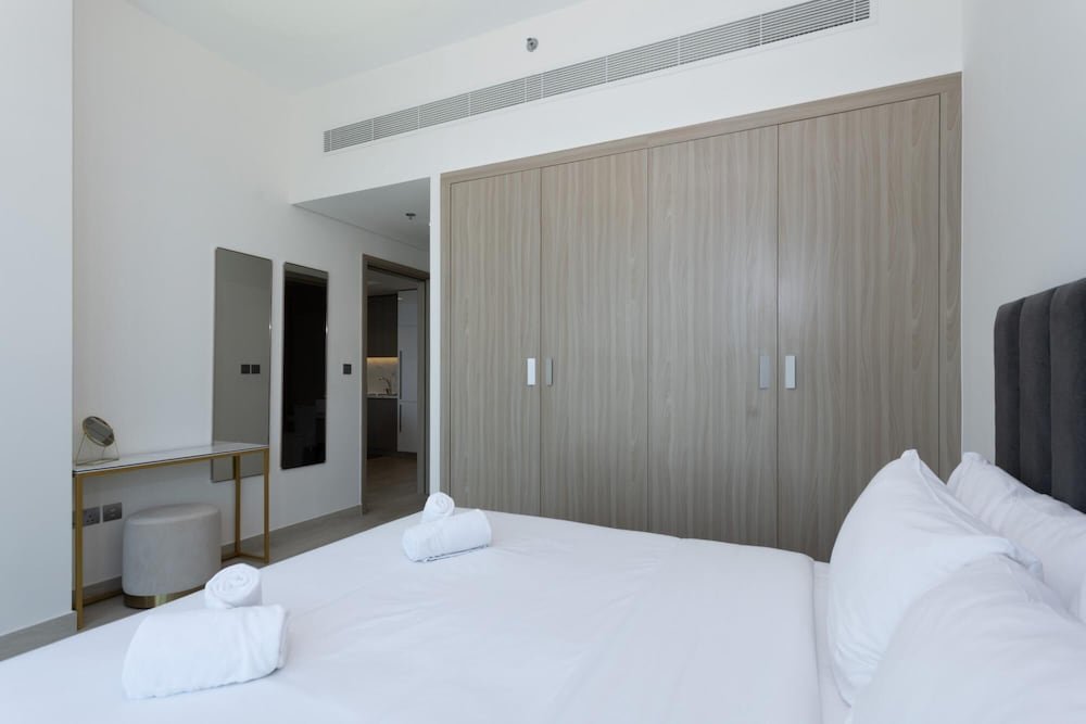 Дубай: Cozy Convenient 1BR Haven in Al Jaddaf