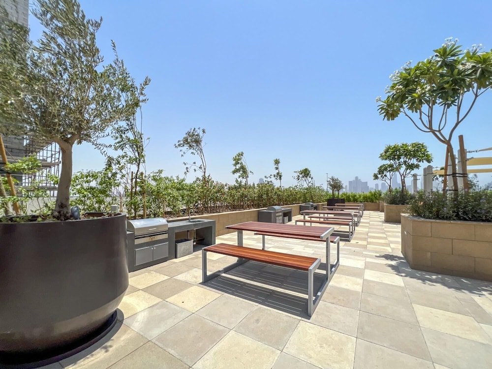 Дубай: Cozy Convenient 1BR Haven in Al Jaddaf