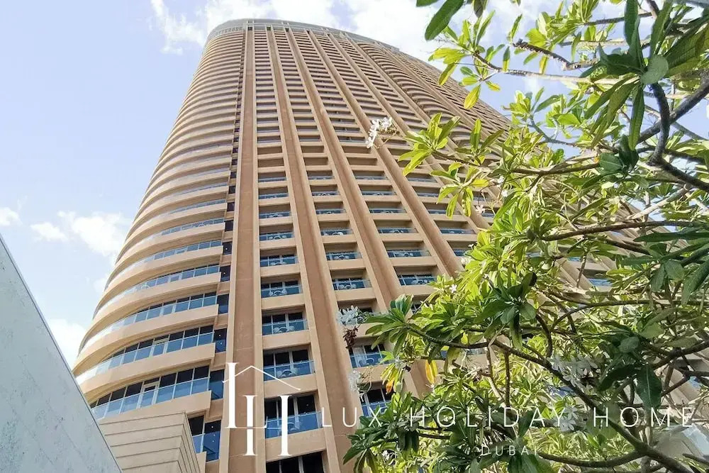 Дубай: LUX  The Address Dubai Mall Suite
