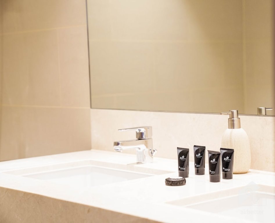 Дубай: Luxurious 2B with Breathtaking Views Downtown