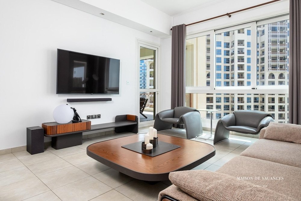 Дубай: Palm Jumeirah Marina Residence 3 Bedroom