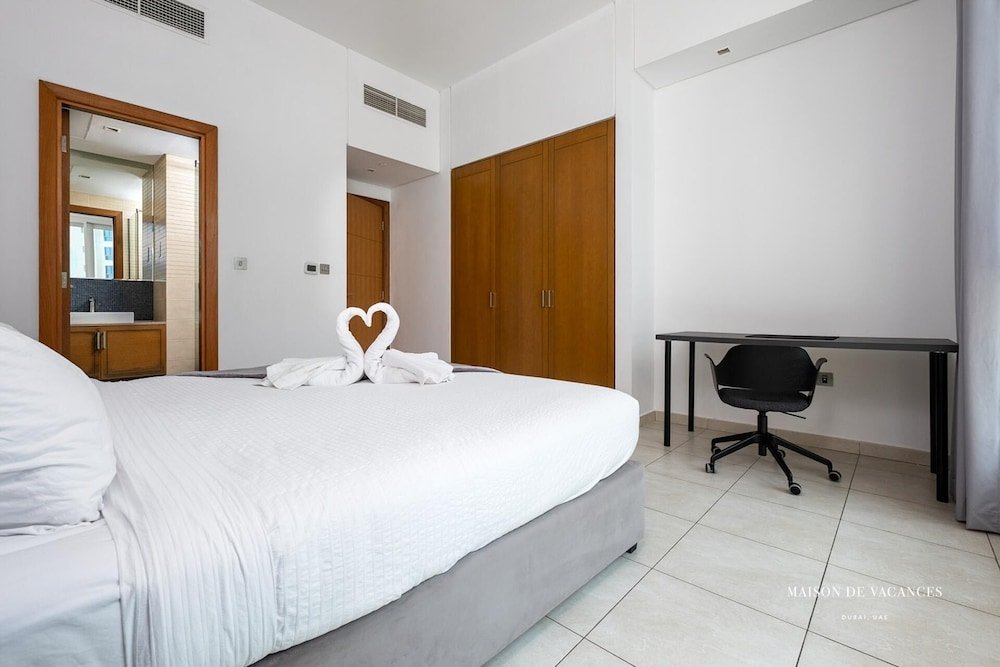 Дубай: Palm Jumeirah Marina Residence 3 Bedroom