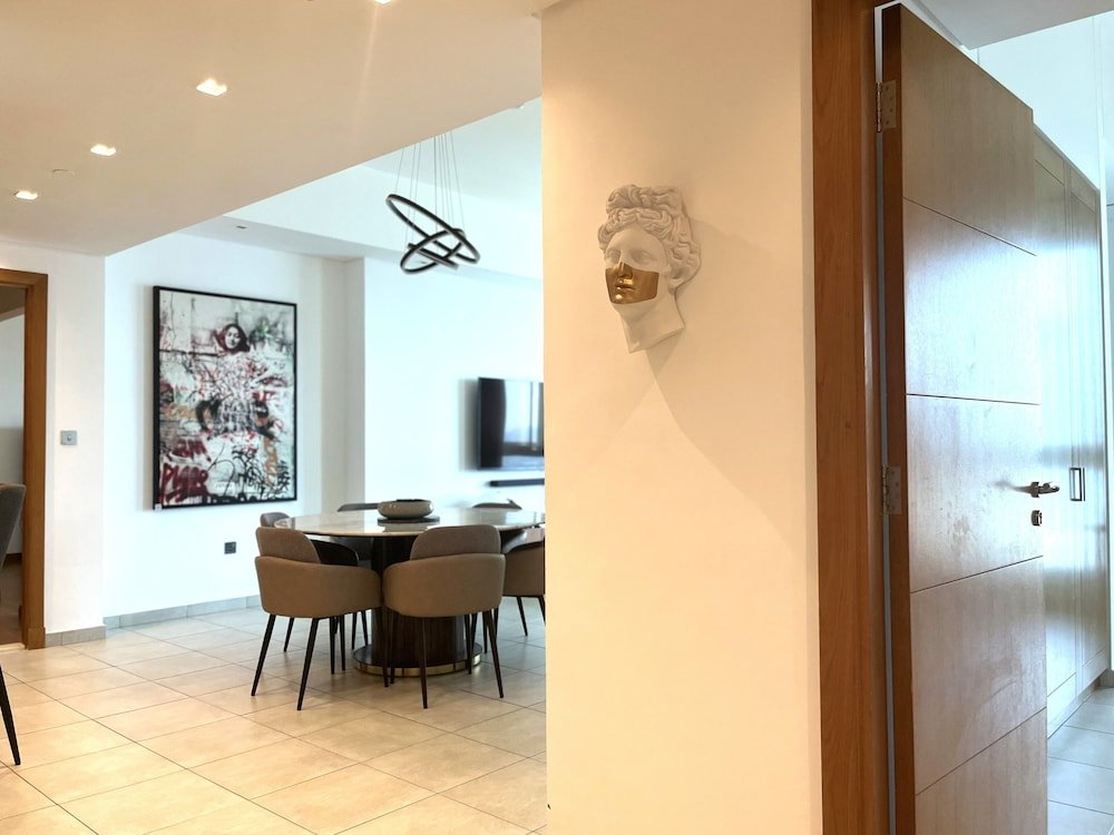 Дубай: Palm Jumeirah Marina Residence 3 Bedroom